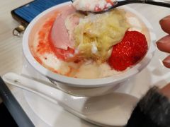 -满记甜品(优客百盛店)