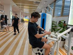 -星仕力游泳健身(滨江店)