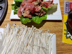 -茸梅路右拐龙虾-农家菜(松江店)