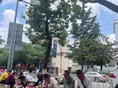 -啊墨江牛烂烀米线
