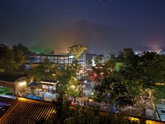 -百里峡七彩艺术小镇