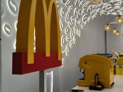 -麦当劳(徐汇漕溪北路百脑汇店)