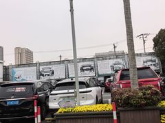 -上海市宝山区殡仪馆-停车场