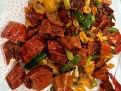 -巧克力渔家.小船海鲜胶东菜(万平口店)