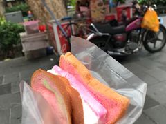 -詹爷爷乌节路街头冰淇淋