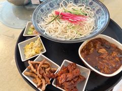 -奥华餐厅·老张记(台基厂店)