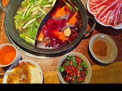 -赵美丽·重庆社区火锅·直营店(火车东站·中豪国际店)