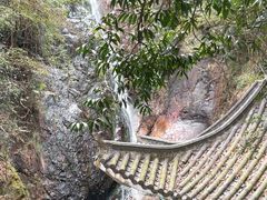 -南昆山川龙瀑布