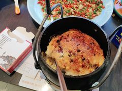 -川流不息·地道川菜·小龙虾(松东路店)