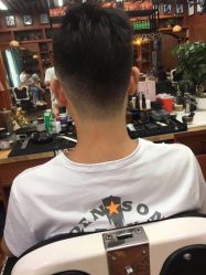 -青青男士理发馆（绅士复古油头馆）