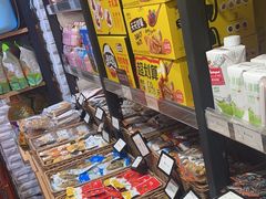 -来伊份(田东路店)