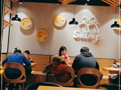 -胖东来生活广场(健康路店)