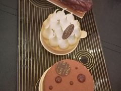 -Salon de The de Joel Robuchon(外滩18号店)