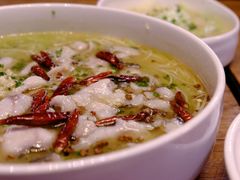 -爱啤精酿·民谣酒馆(滨江店)