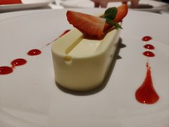 -Erman岩烧牛排(虹桥南丰城店)