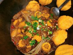 -袁小二大东北铁锅炖(吉祥村总部)