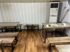 -煲煲香快餐(南京路店)