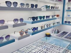 -潘多拉眼镜·蔡司依视路明月(潘家园店)