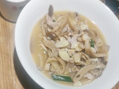-湘阁里辣(沙井华润万家店)