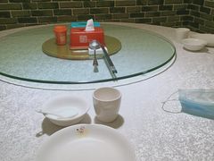 -茸梅路右拐龙虾-农家菜(松江店)