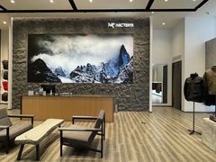 -ARC'TERYX始祖鸟(奕欧莱奥特莱斯店)