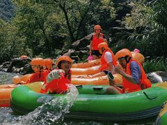 -雅鲁激流探险漂流