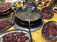 -五洞培记山庄·鲜牛肉火锅
