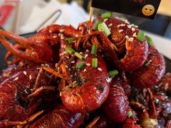 -巴厘龙虾·榜首油焖大虾(音乐学院·沿江酒馆店)