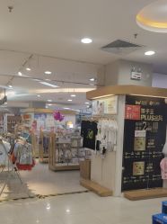 -孩子王童乐园(洛阳万达店)