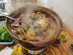 -威邵鸡煲(西华路总店)