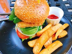 -HELLO 27 意面·沙拉·帕尼尼