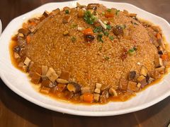 -缘来聚·徽菜名店(黄山宏村店)