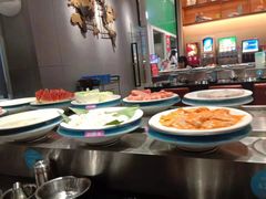 自助取餐区-钱小主·自助回旋烤肉火锅餐厅(东方新天地店)