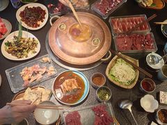 -菌自由丨野生菌火锅特色庭院餐厅(丽江古城店)