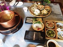 -慢丽江·云南野生菌土鸡锅(付家庄店)