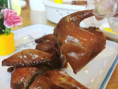 岭南脆皮鸽-德胜轩正宗顺德菜(宝安沙井会展中心店)