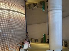 -涨巢·潮玩水疗局