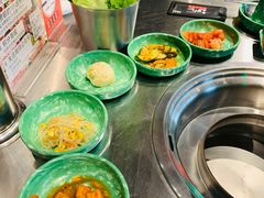 -欧巴炭烤肉오빠숯불구이(南京东路店)