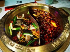 -麻辣英雄重庆火锅(二城广场店)