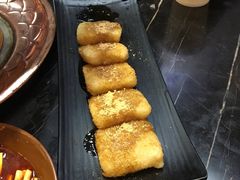 -巴四老城区炭火蛙锅(张江店)