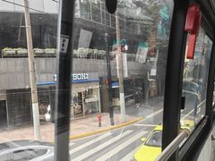 -外滩二十二号艺术中心