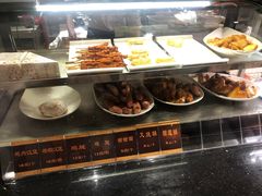 -白金汉爵大酒店-24小时餐厅