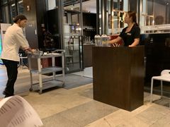 -煲王粤菜餐厅(中侨中心店)