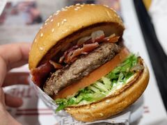 -The Habit Burger Grill 哈比特汉堡(爱琴海店)