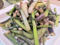 清炒白菜苔-钵家大院·地道湖北菜(江夏·大花岭店)