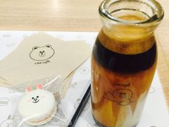 -LINE FRIENDS Garosu-gil Flagship Store