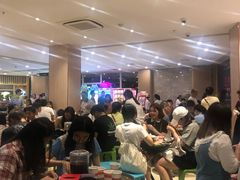 等位区-海底捞火锅(奥体南路店)