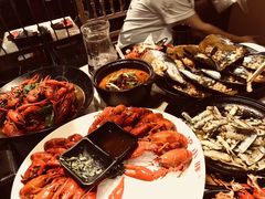 -沪小胖小龙虾(淮海中路旗舰店)