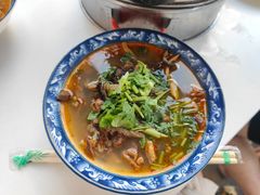 -白老大羊杂碎稍麦