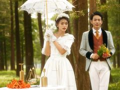 -经典婚纱摄影美学馆·私人定制